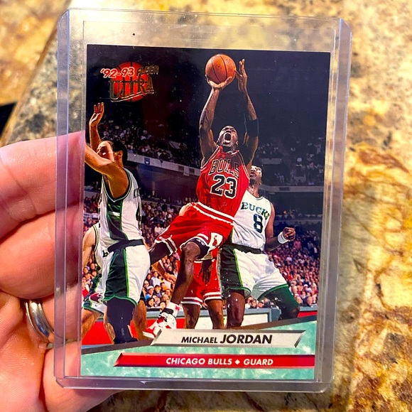 Michael Jordan - Picture 1 of 2